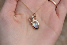 Load image into Gallery viewer, MOONSTONE AMPHORA PENDANT