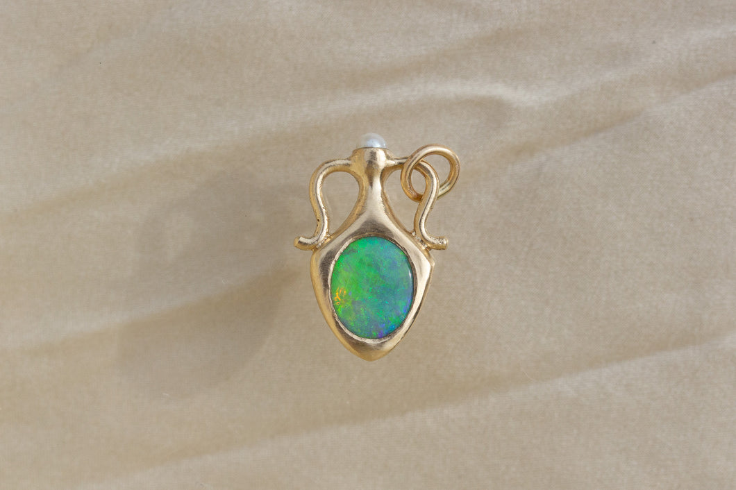 OPAL | PEARL AMPHORA PENDANT