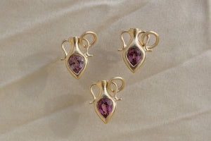 MAUVE GARNET AMPHORA PENDANT